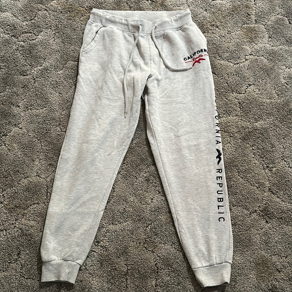 Only worn couple times. They will be washed if they do go.